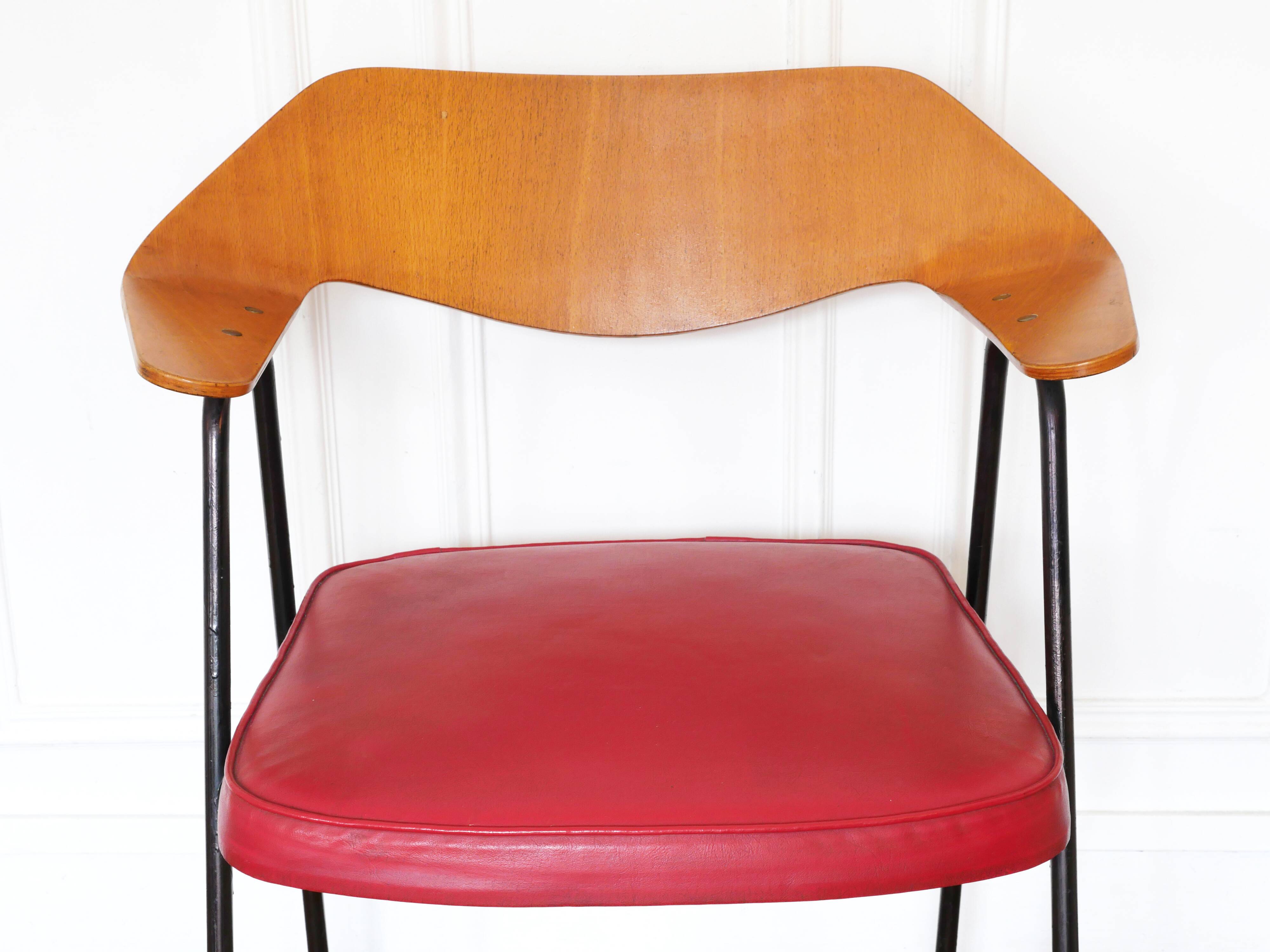 Armchair – robin day – model 675 – airborne – circa 1950