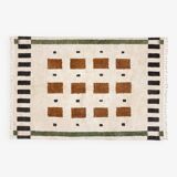 Magnificent handcrafted rug 250cm x 150cm