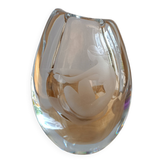 Vicke Lindstrand crystal vase (1904-1983) signed Kosta Boda Woman in bath