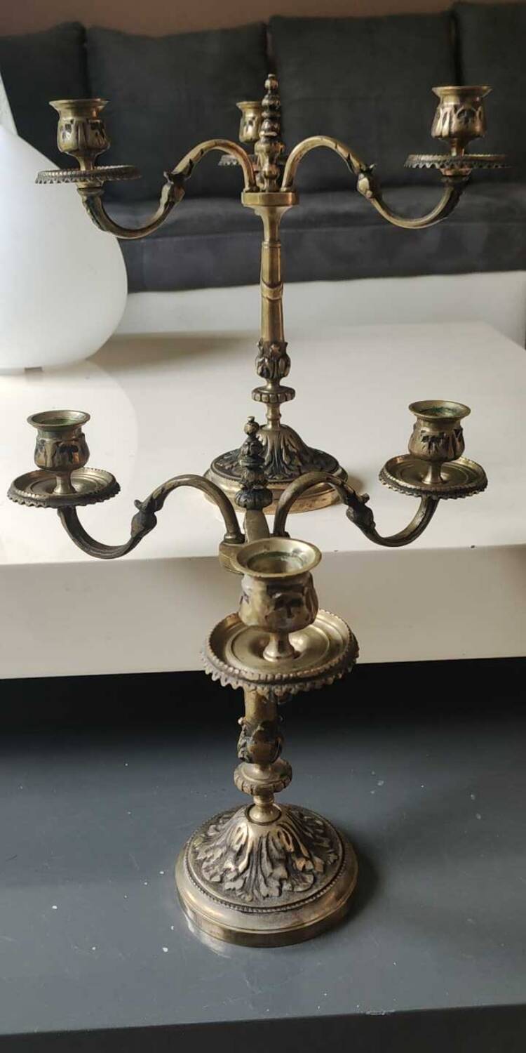 Pair of 3-arm curved chandeliers. Baroque/Rocaille style.