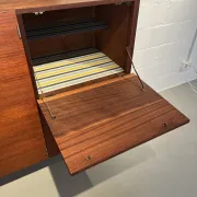 Buffet en teck par Pierre Guariche pour Meurop, 1961
