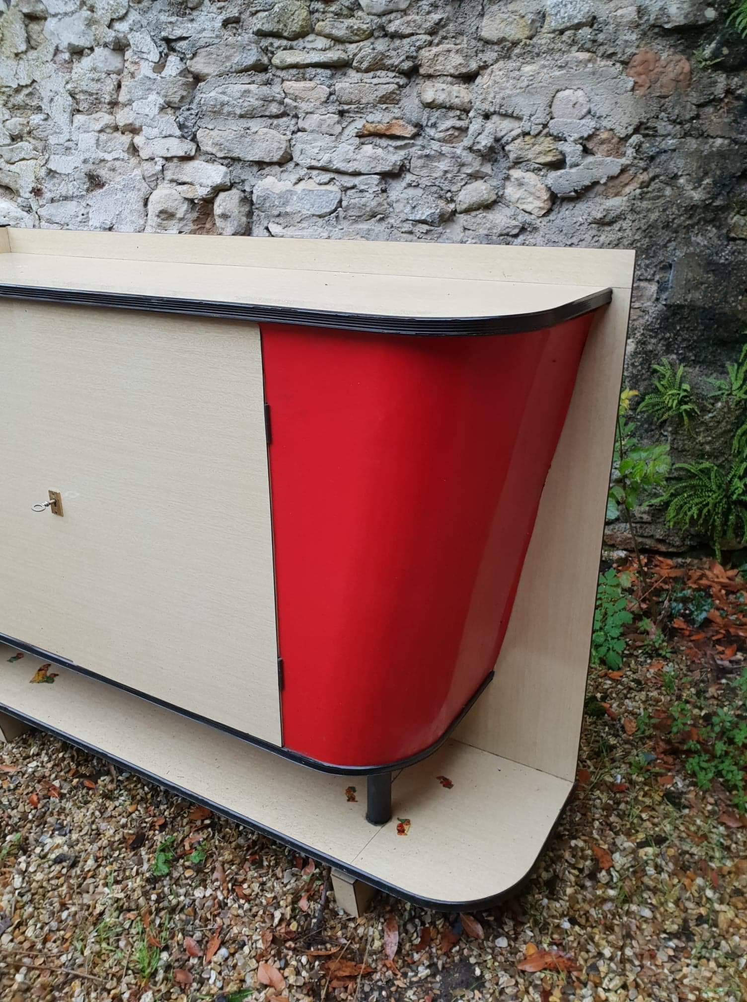 Bar formica