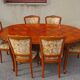 Table ovale avec rallonges, style Louis XV