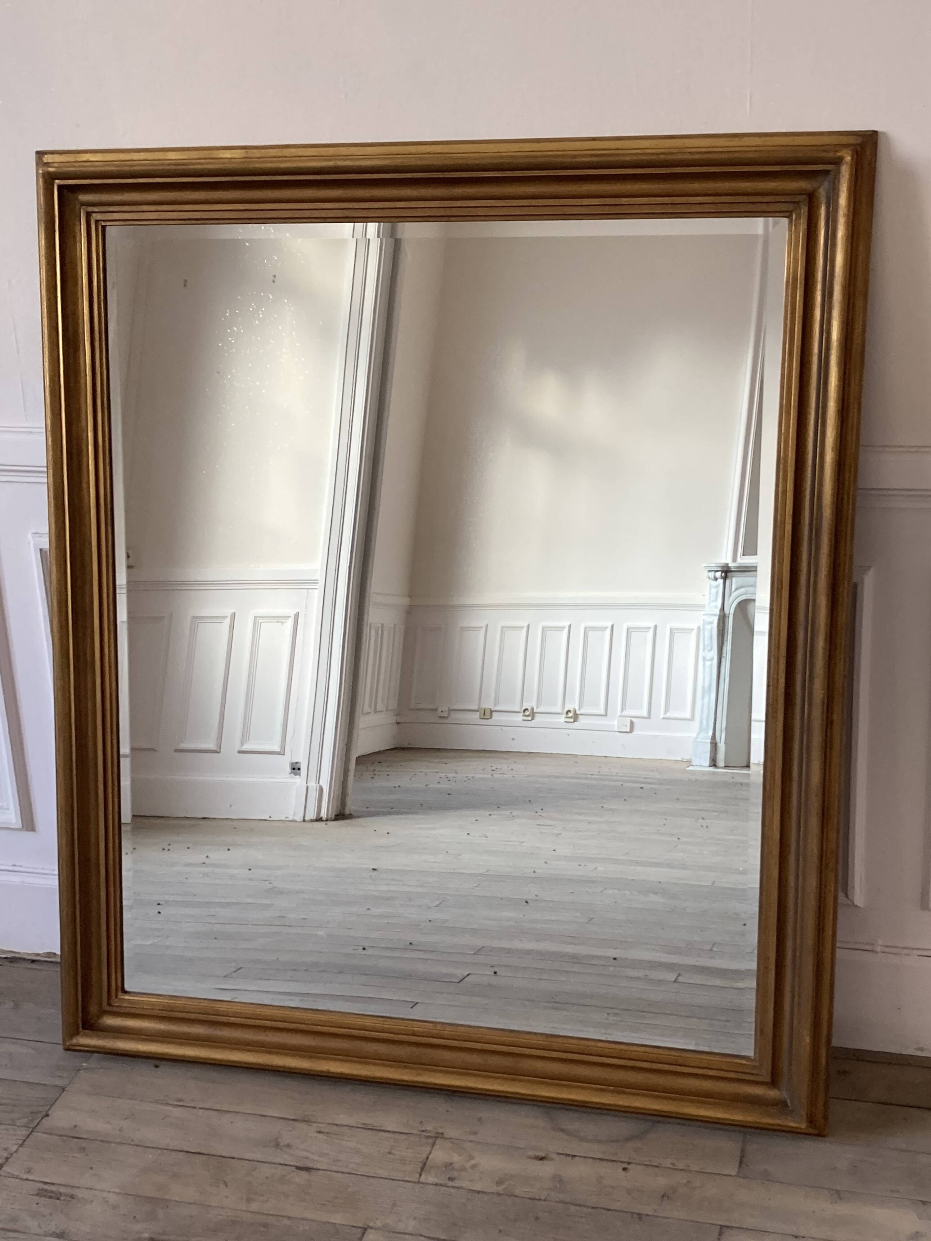 Antique mirror 134x115cm