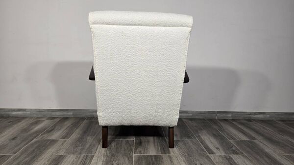 Fauteuil Art Déco par Jindrich Halabala, 1940s