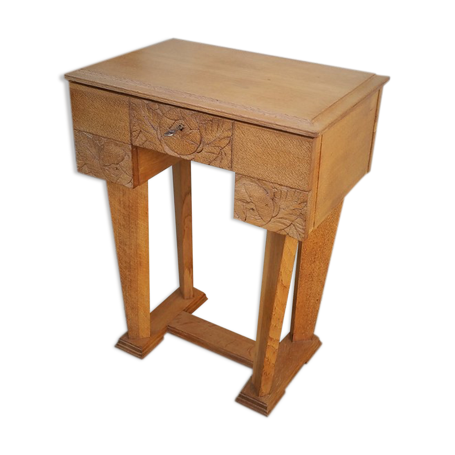 Art deco era hairdresser