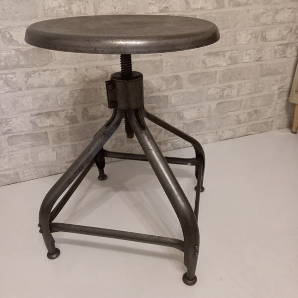 Adjustable Nicolle industrial stool