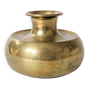 Vintage Indian Pot Lota in Brass, Sculptural Vase and Ritual Container