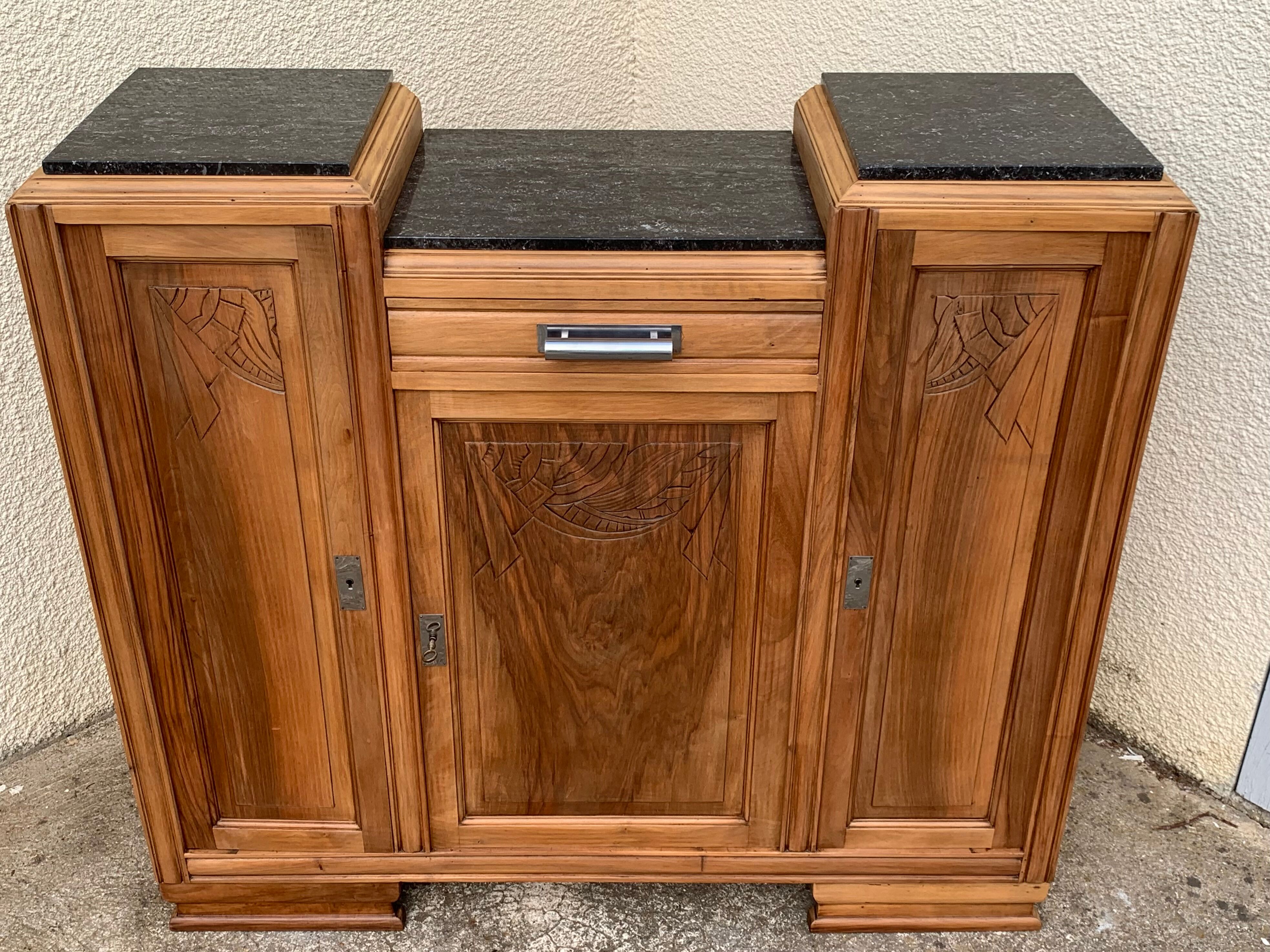Parisian art deco buffet walnut brut massive 1920