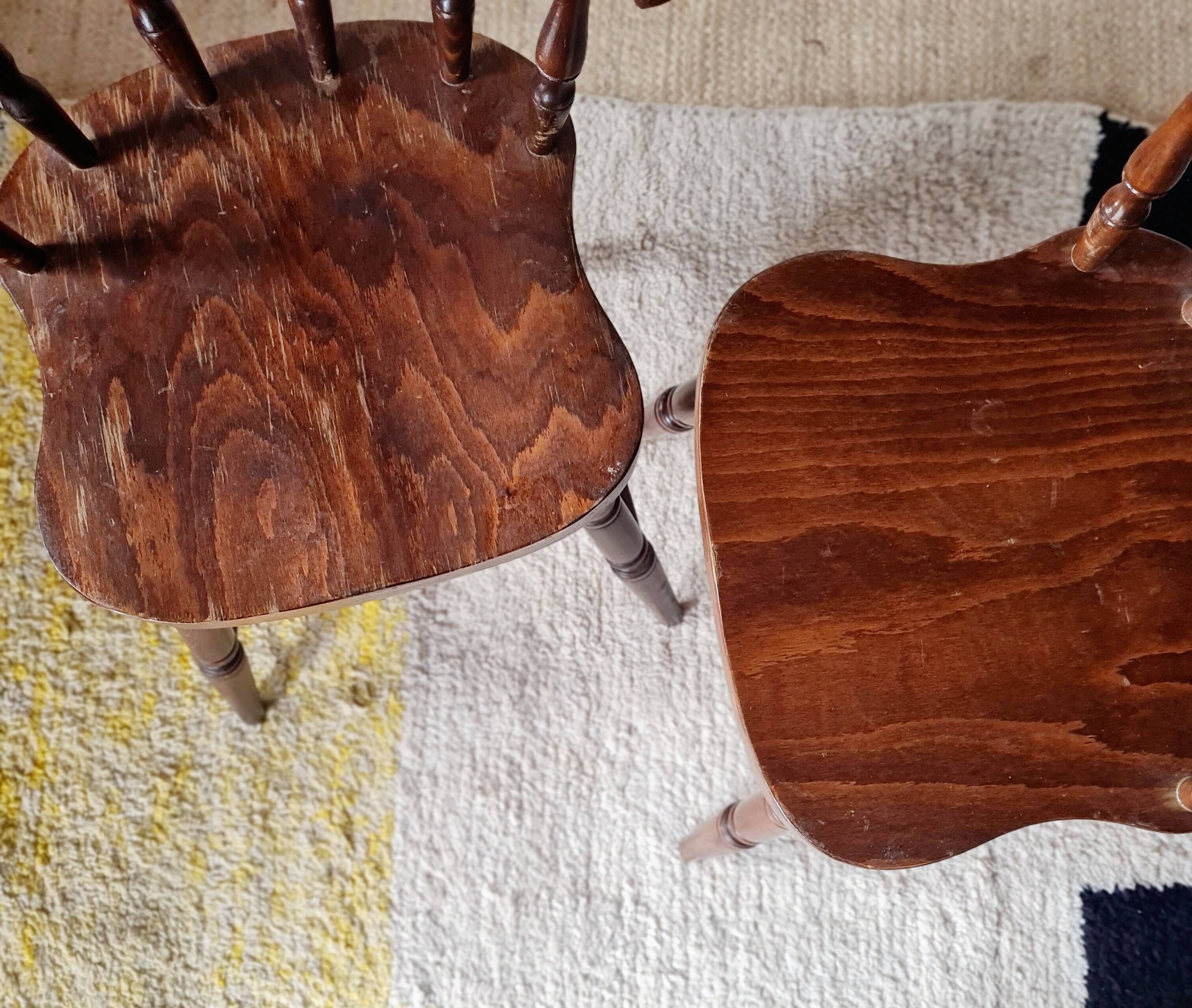 Set of 4 Western Bistro Chairs in Solid Wood – Vintage Pub Style