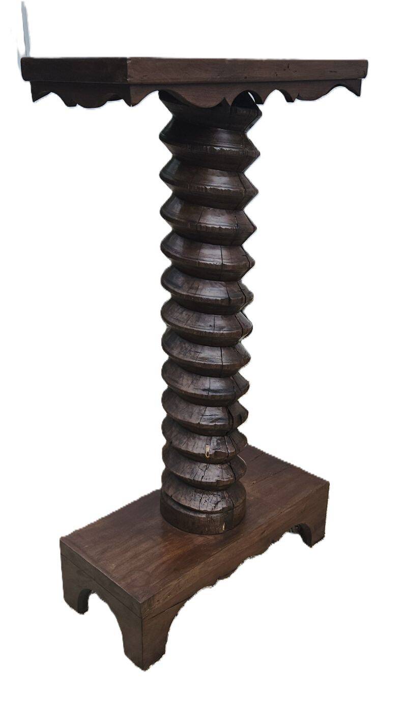 Large press screw column