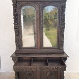 Renaissance oak library buffet from the 19th century.