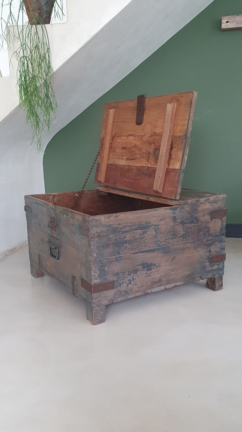 Antique chest