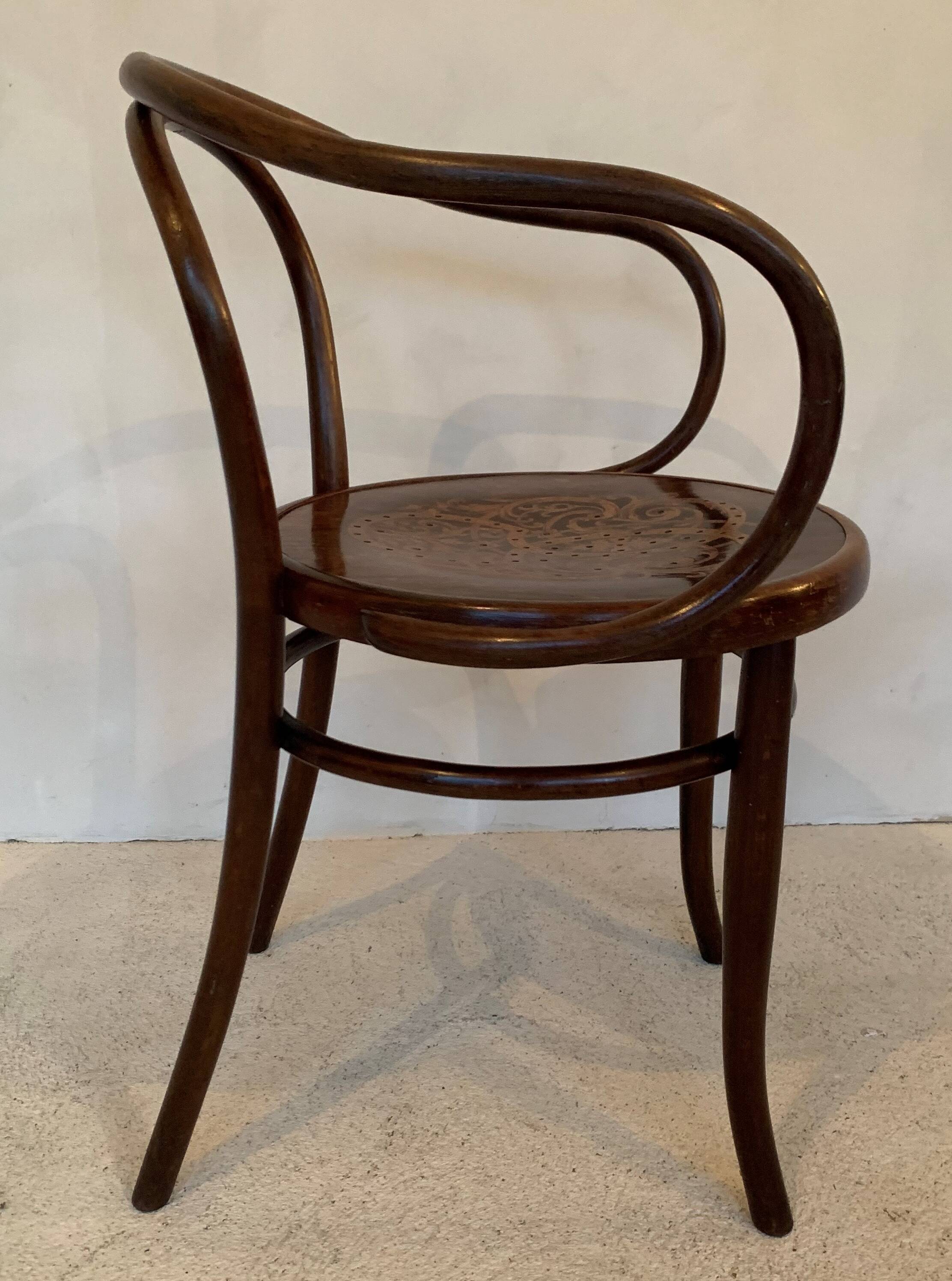 Fauteuil de bureau en bois courbé J.J  Kohn