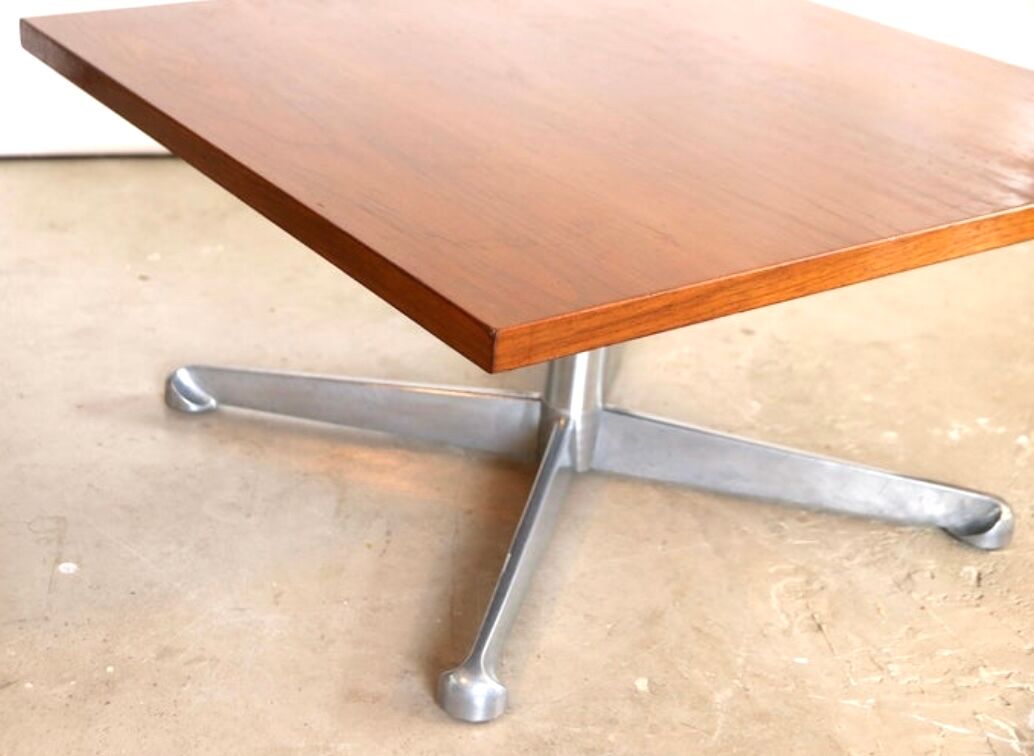 Table basse par Osvaldo Borsani pour Tecno, Italie, années 1950