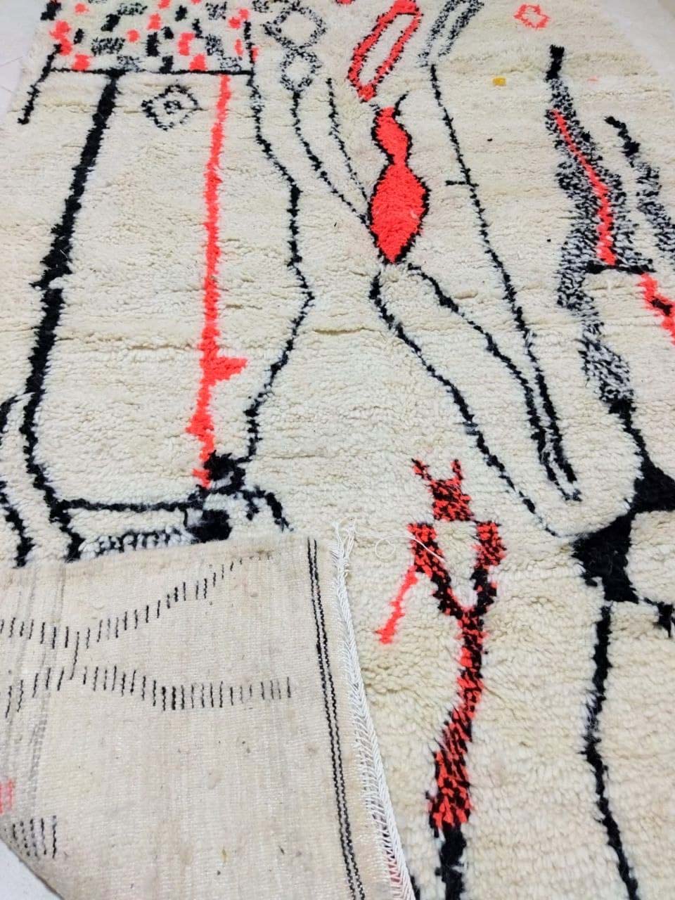 Moroccan berber carpet 232x145cm