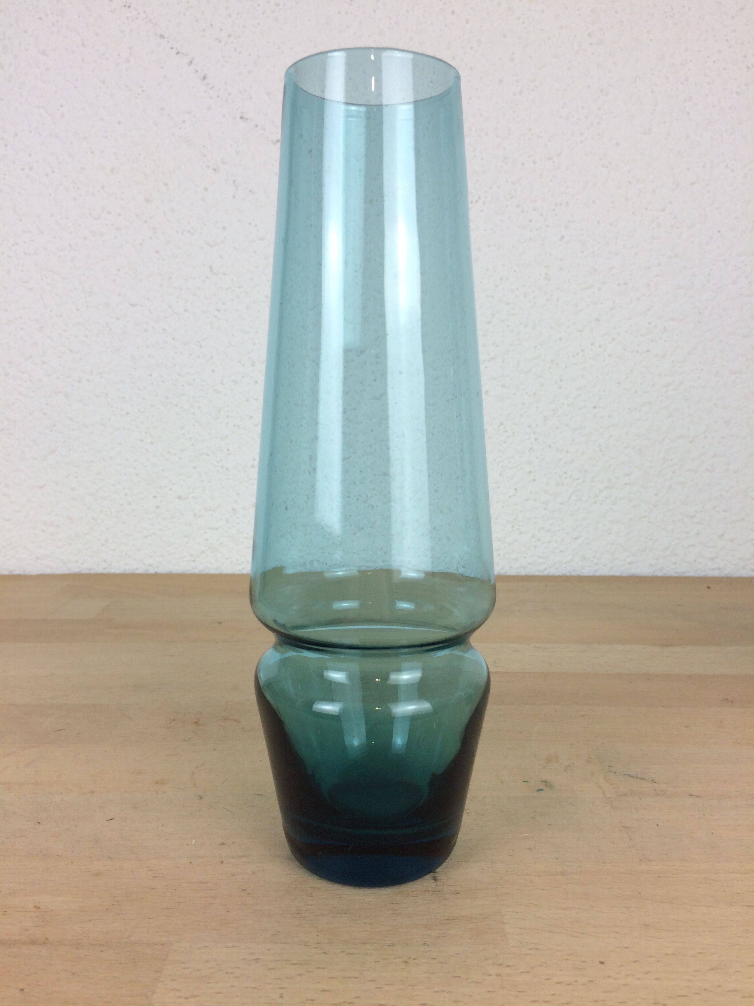 Scandinavian roll vases, Riihimaki glass Tamara Aladdin