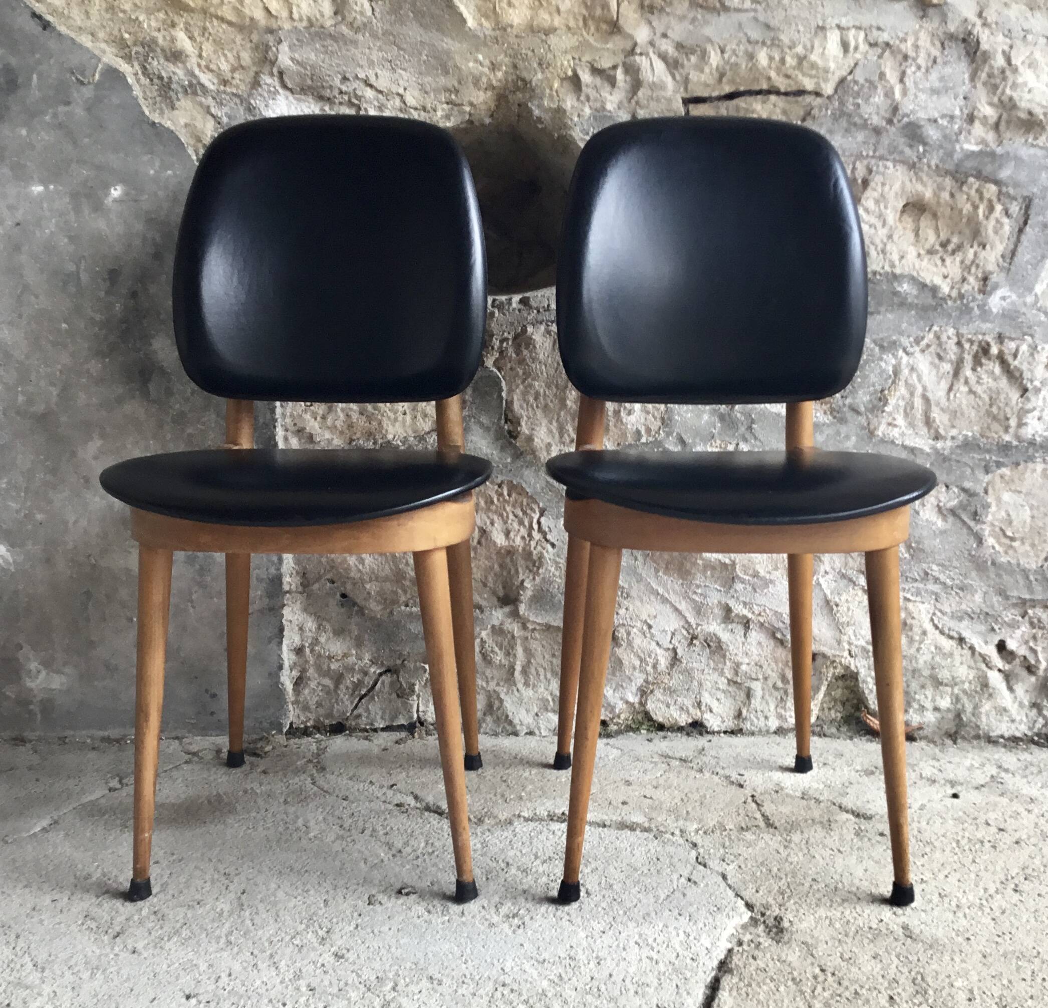 Pair of Pegasus chairs by Baumann 1960