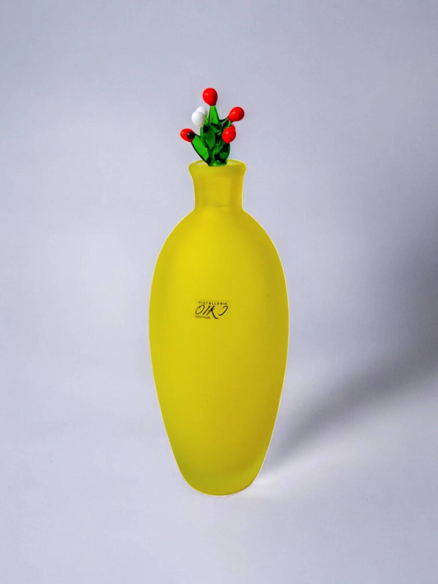 Yellow satin vase in Murano glass, Italy, 1980s