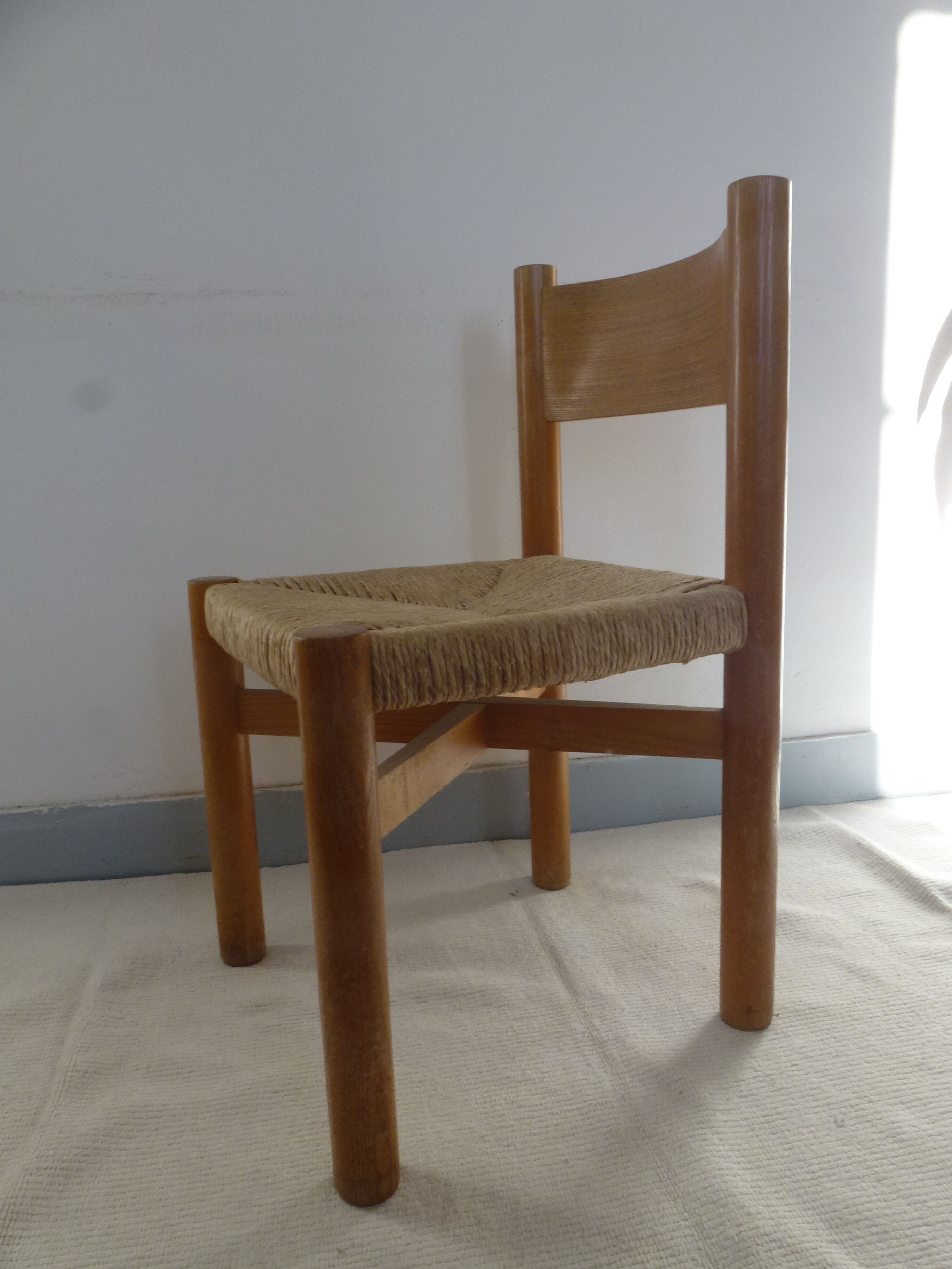 Chaise Méribel de Charlotte Perriand 1960