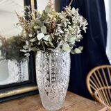 Vase en cristal taillé fleuri