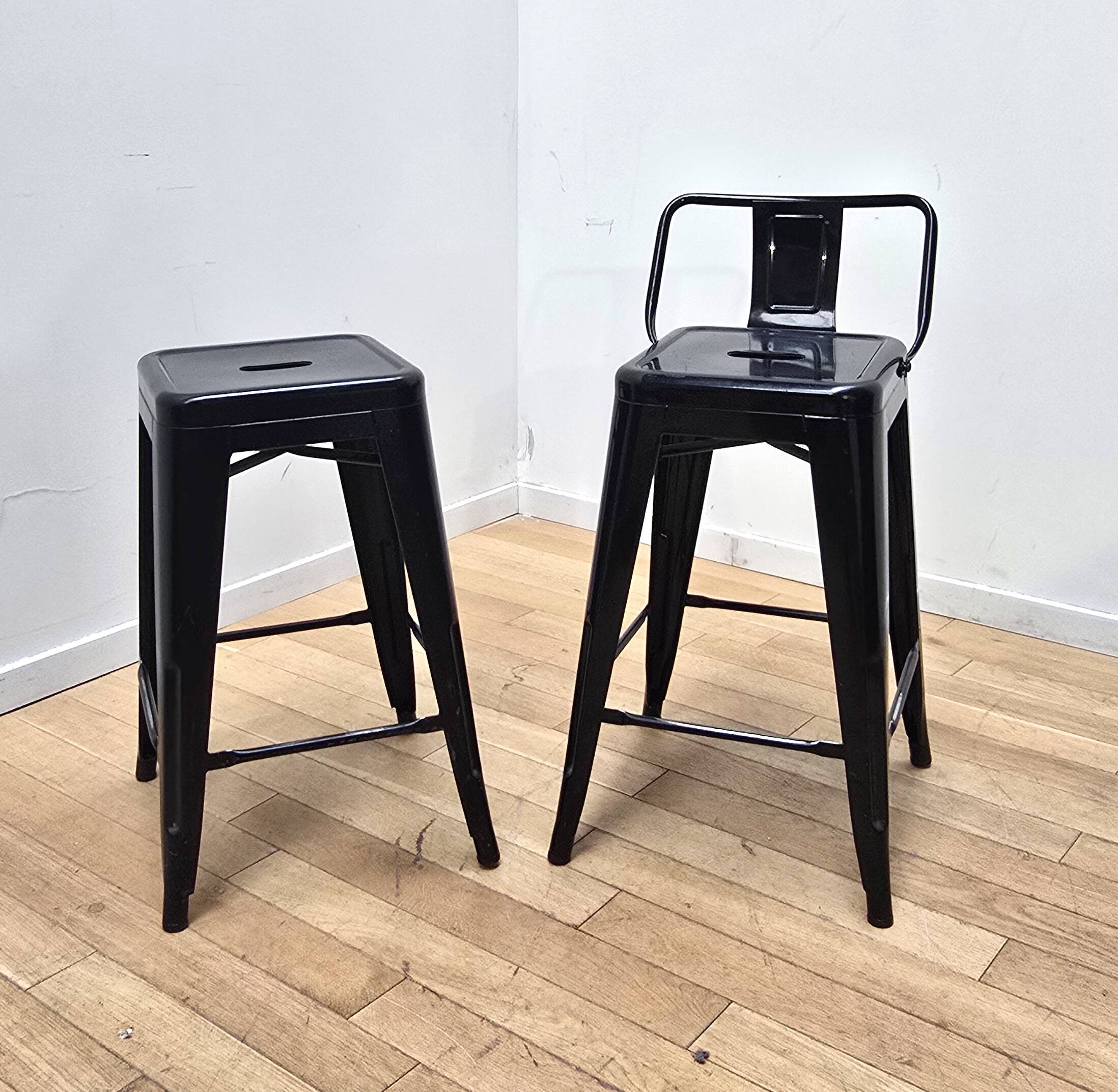 Paire de tabourets d'atelier