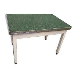 Dining table in the 1950