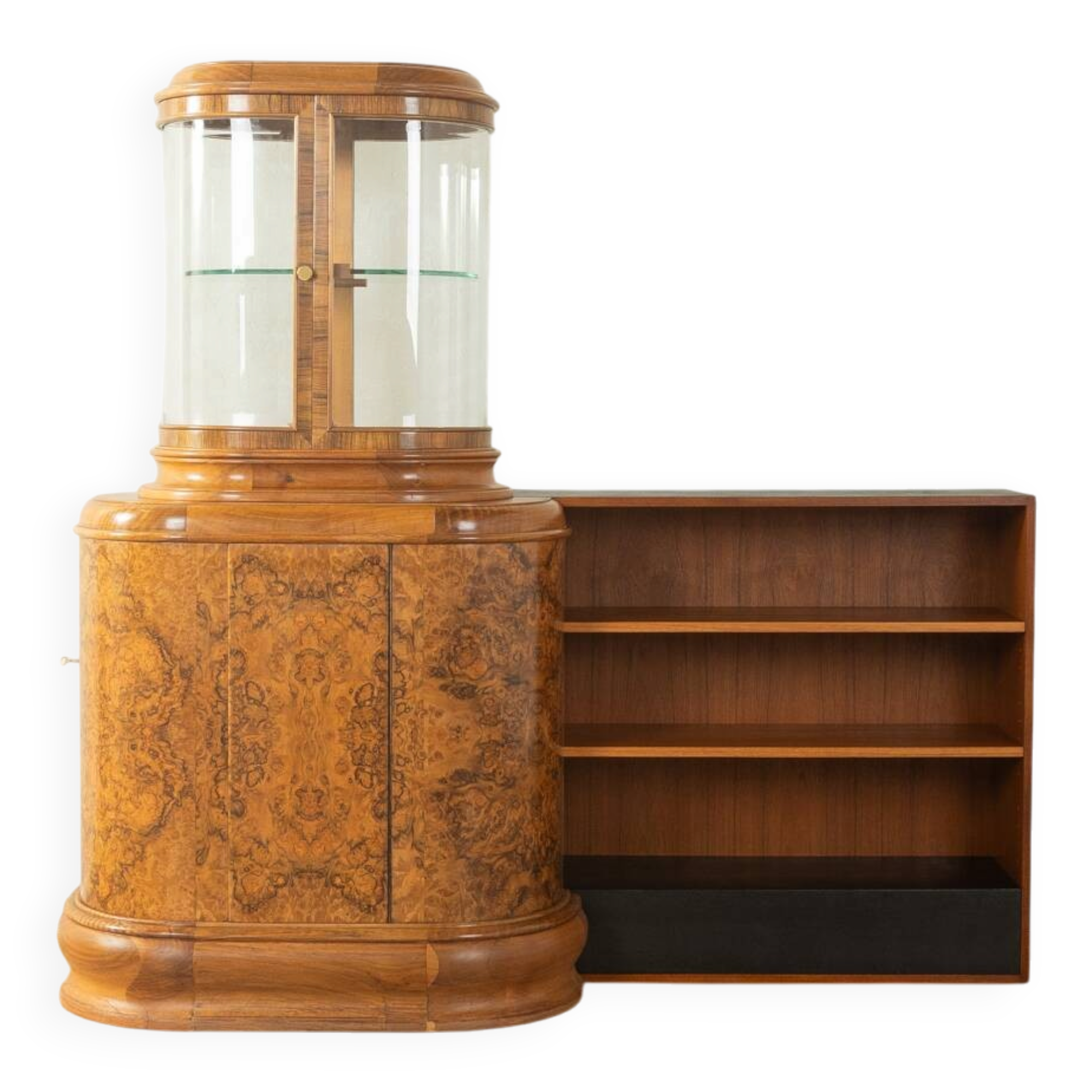 Vitrine Art Déco unique des années 1930 avec étagère ouverte des années 1960.