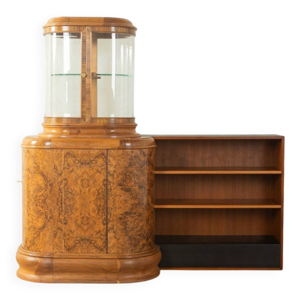 Vitrine Art Déco unique des années 1930 avec étagère ouverte des années 1960.