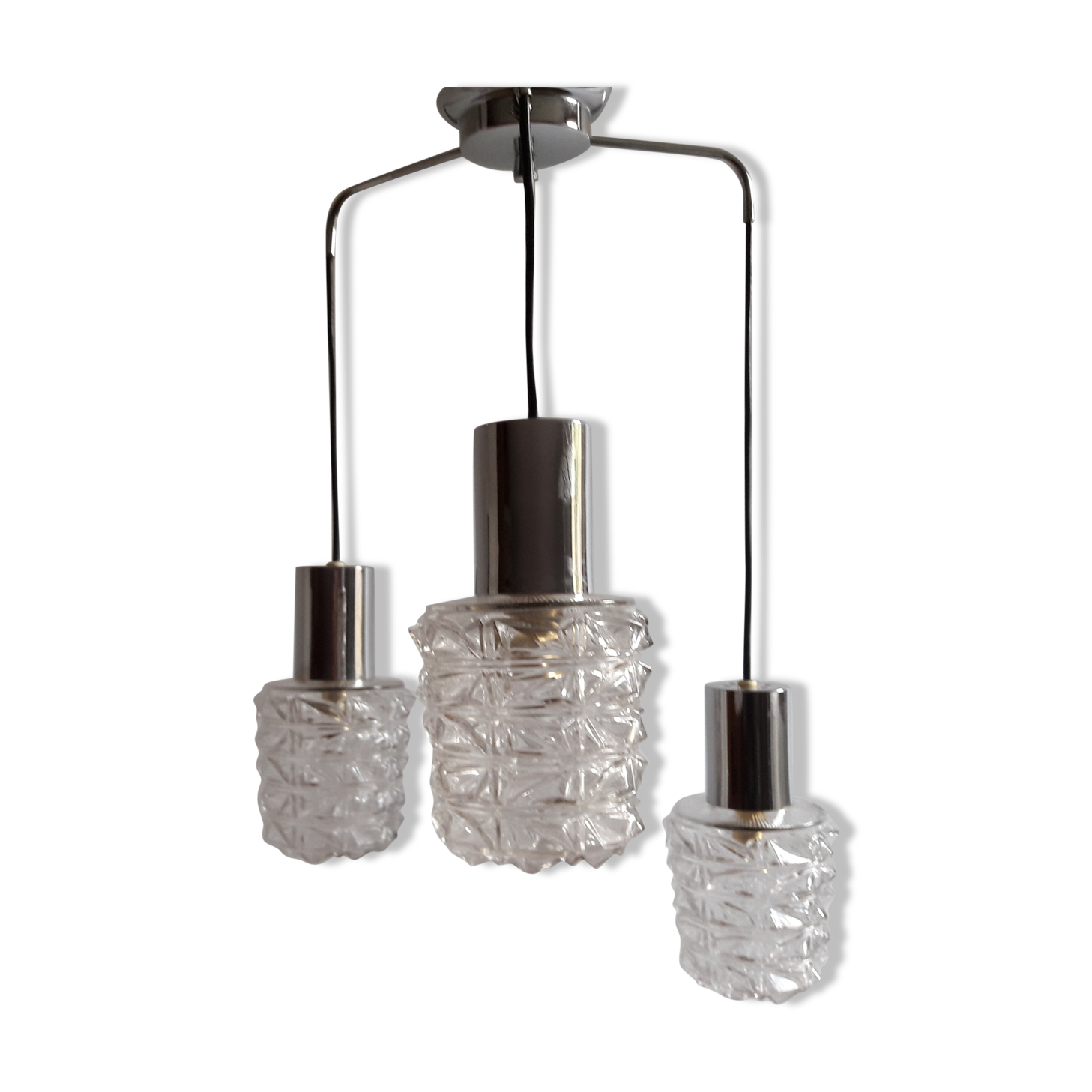 Suspension waterfall