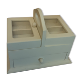 White wooden jewelry box