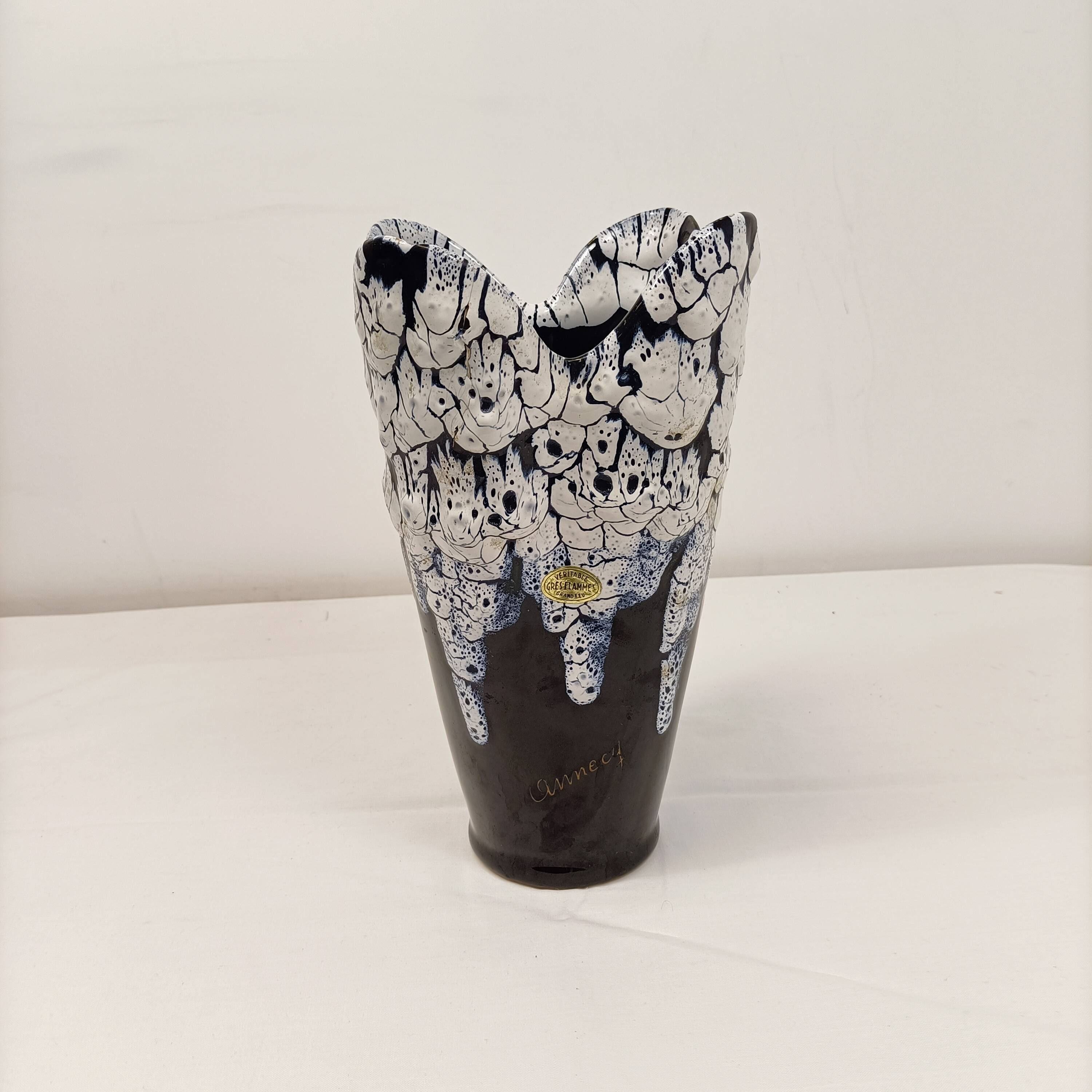 Grand vase en céramique émaillée noir et blanc – style contemporain 25 cm