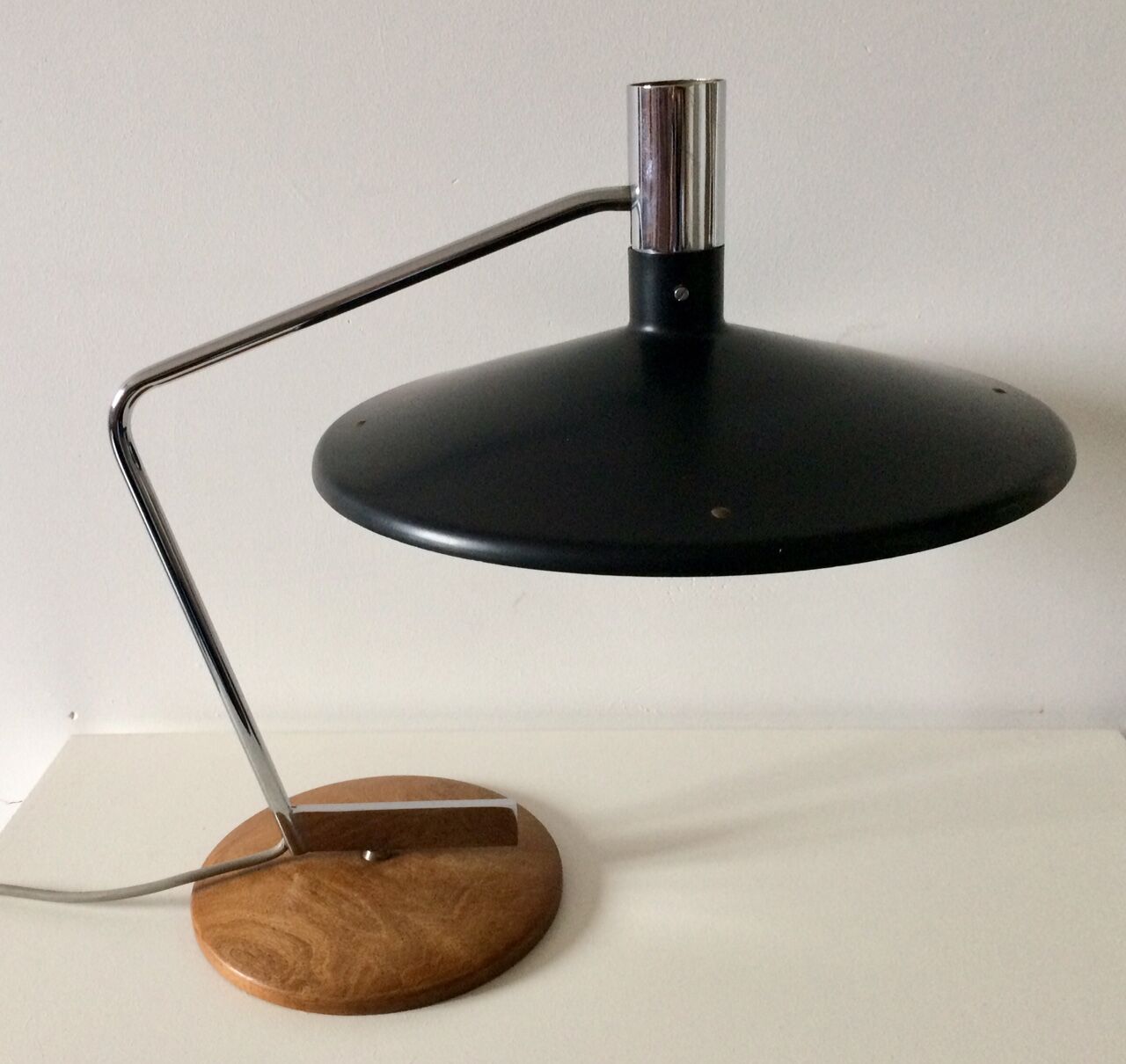 1960's desk lamp with turning base by George Frydman