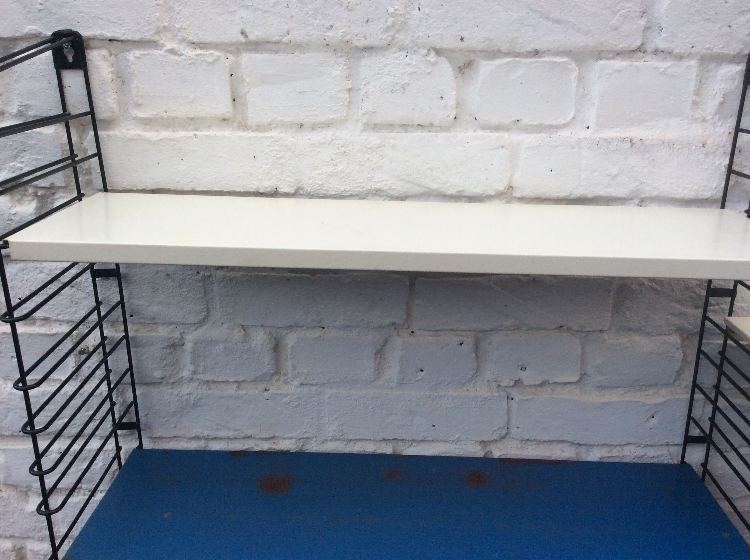 Tomado shelf of the 50s