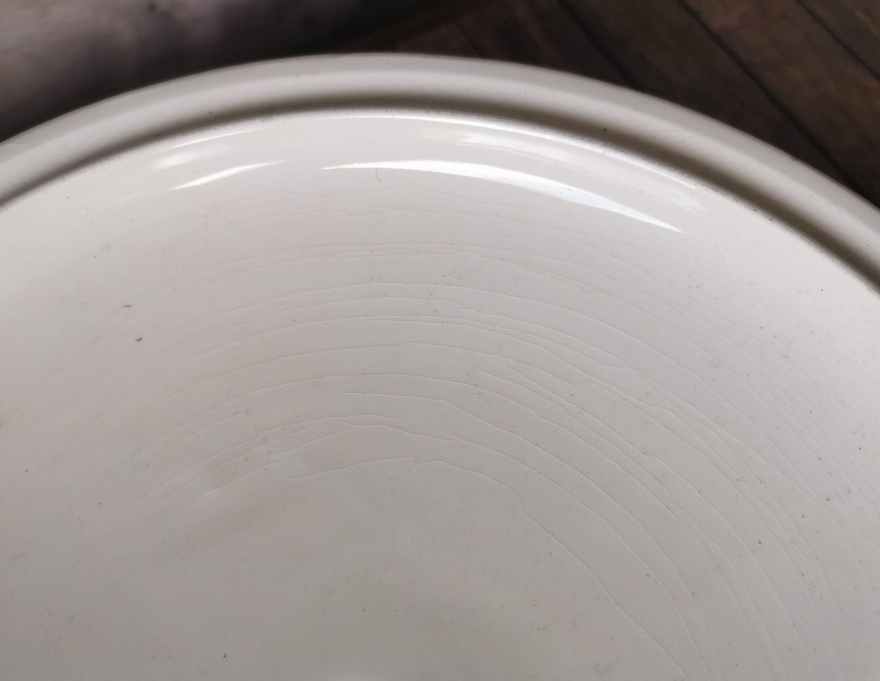 Souptureen heads of Lions Colbert Creil and Montereau