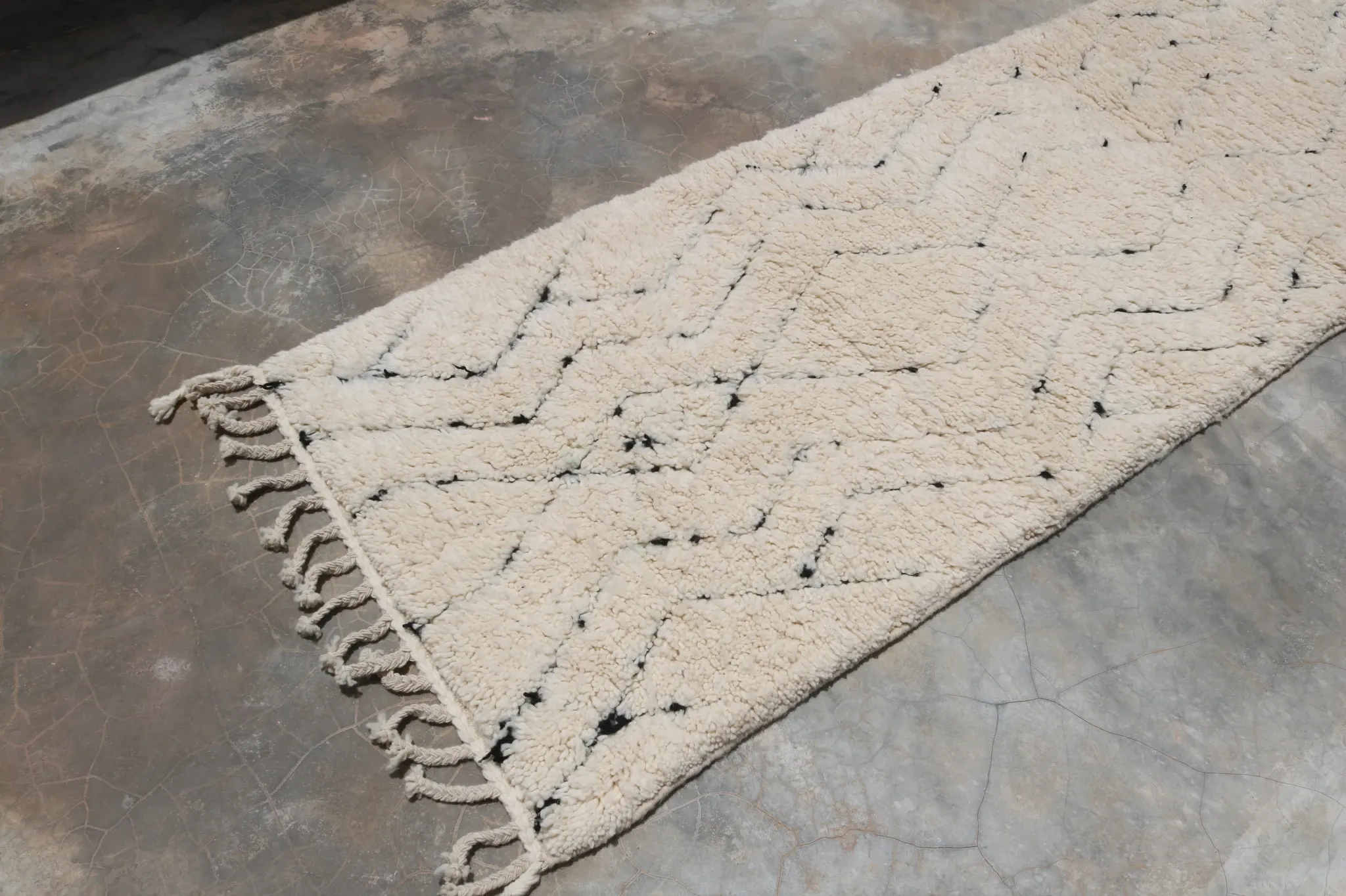 Beni Ouarain rug, 300 x 80 cm - R311