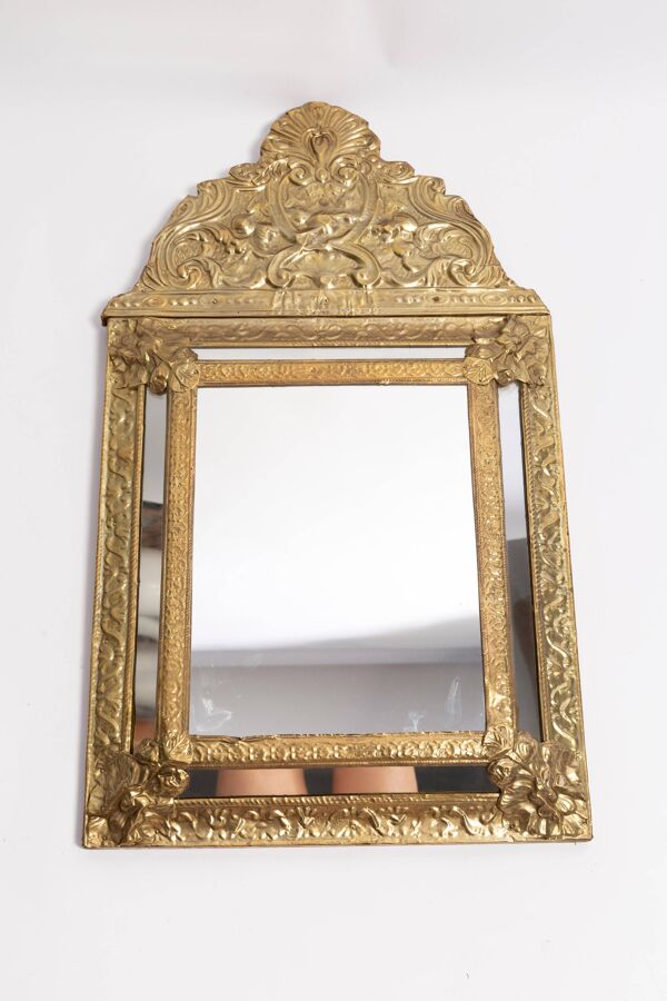 Miroir vintage de taille moyenne avec cadre décoratif en métal doré et bleu, Italie, années 1960