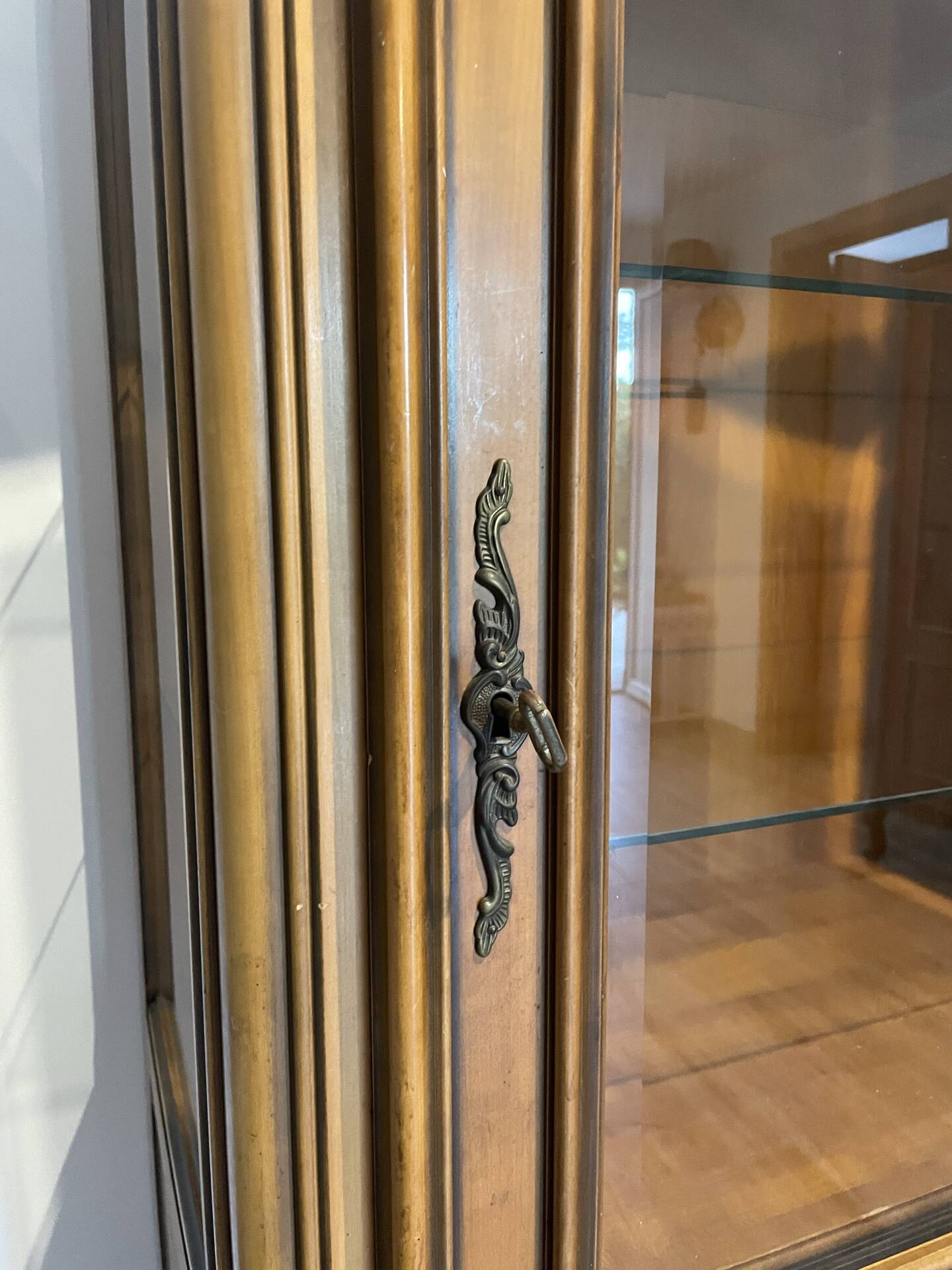 Vitrine de 1 porte / Cristaleira style classique français