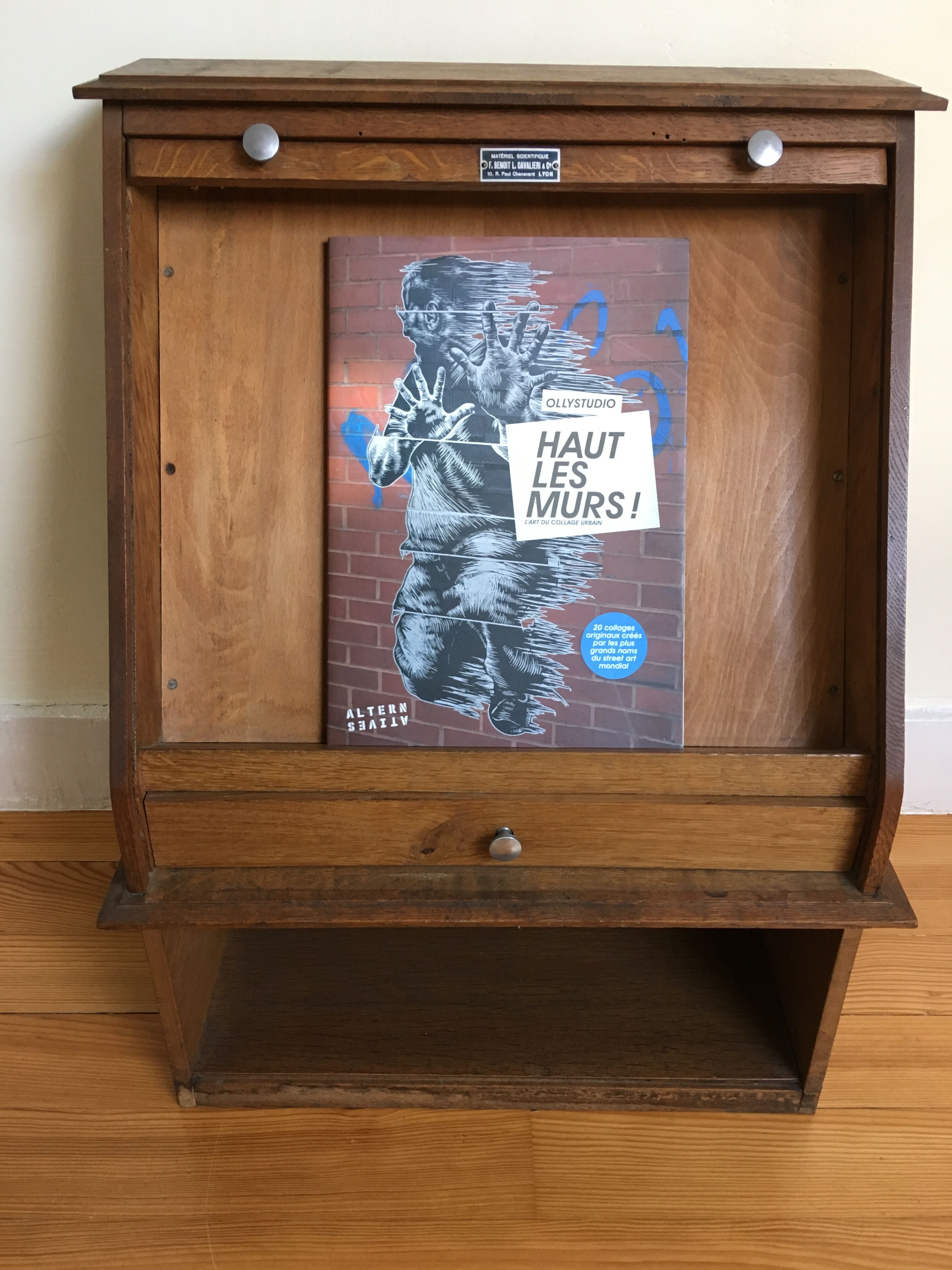 Curtain loom furniture