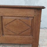 Coffre style Louis XIII en chêne, époque XXIème