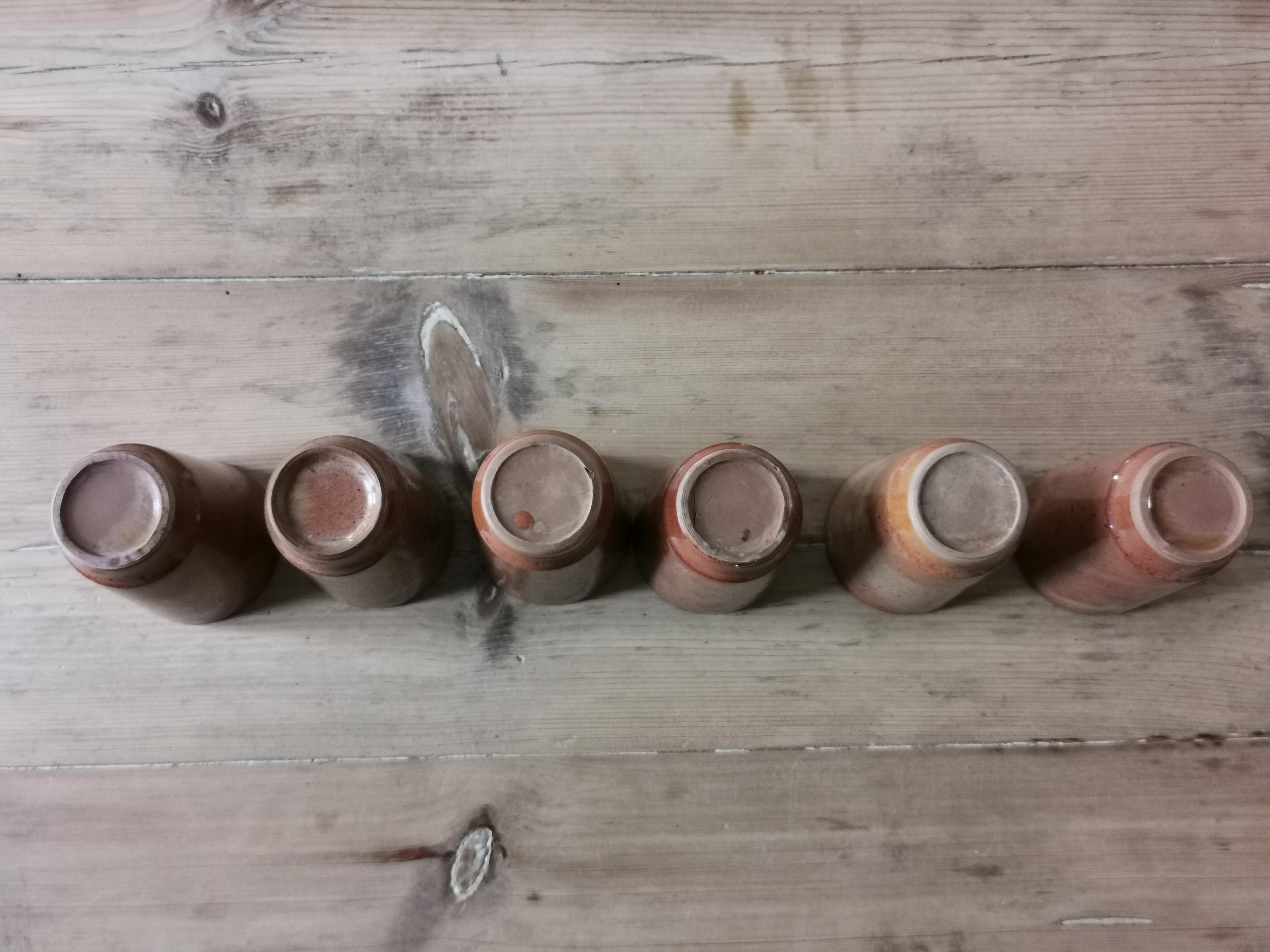 Set of 6 sandstone cups