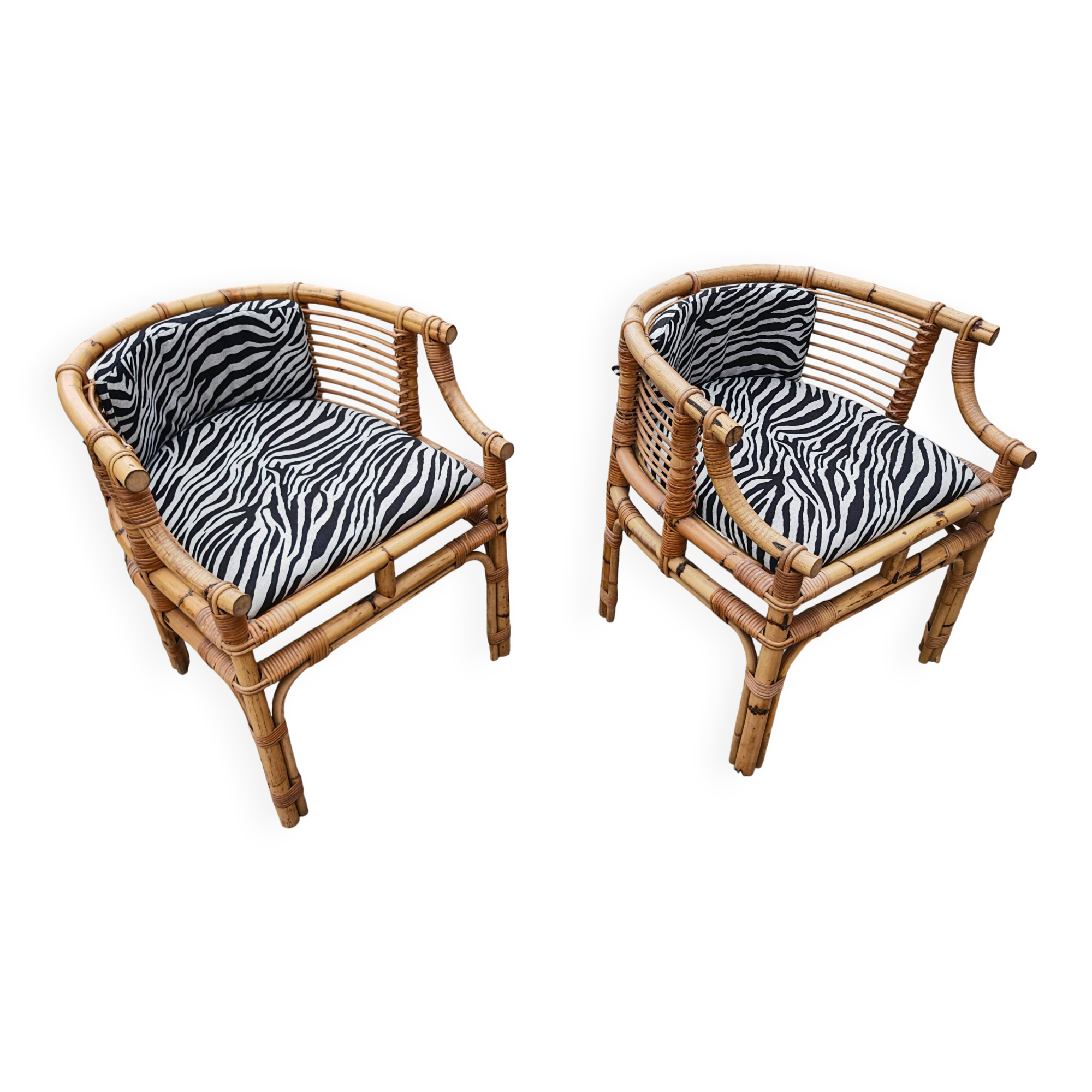 Pair of Mid Century armchairs, horseshoe shape, Italy 1950s.