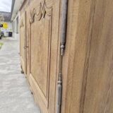 Louis XV period sideboard in solid oak Aerogommer