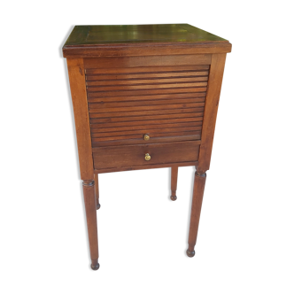 Chevet à rideau en cerisier