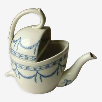 English wedgwood earthenware teapot