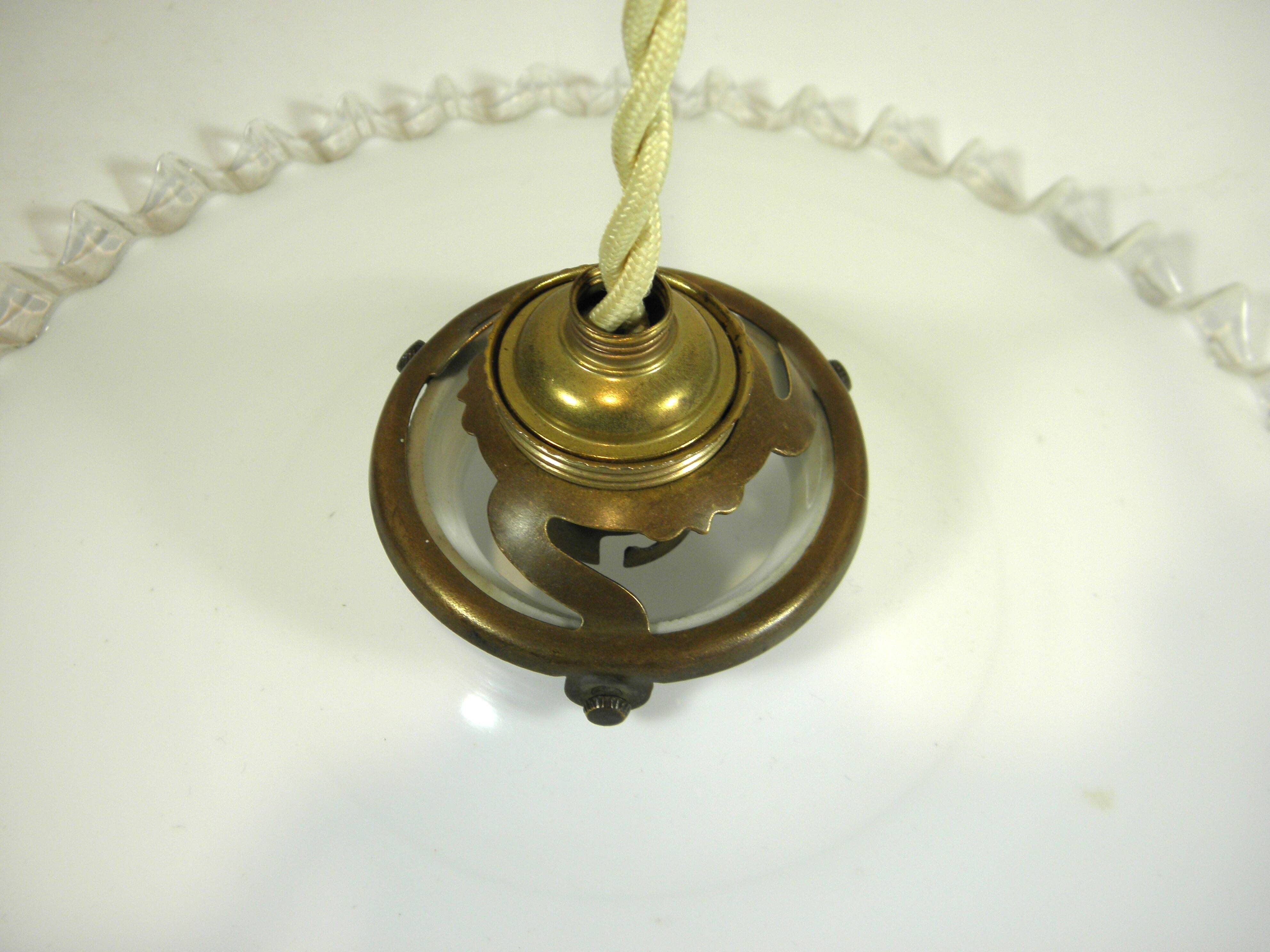SUSPENSION and rose in OPALINE and PORCELAIN