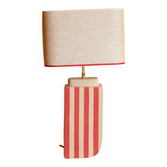 Hepburn lamp in linen and red stoneware