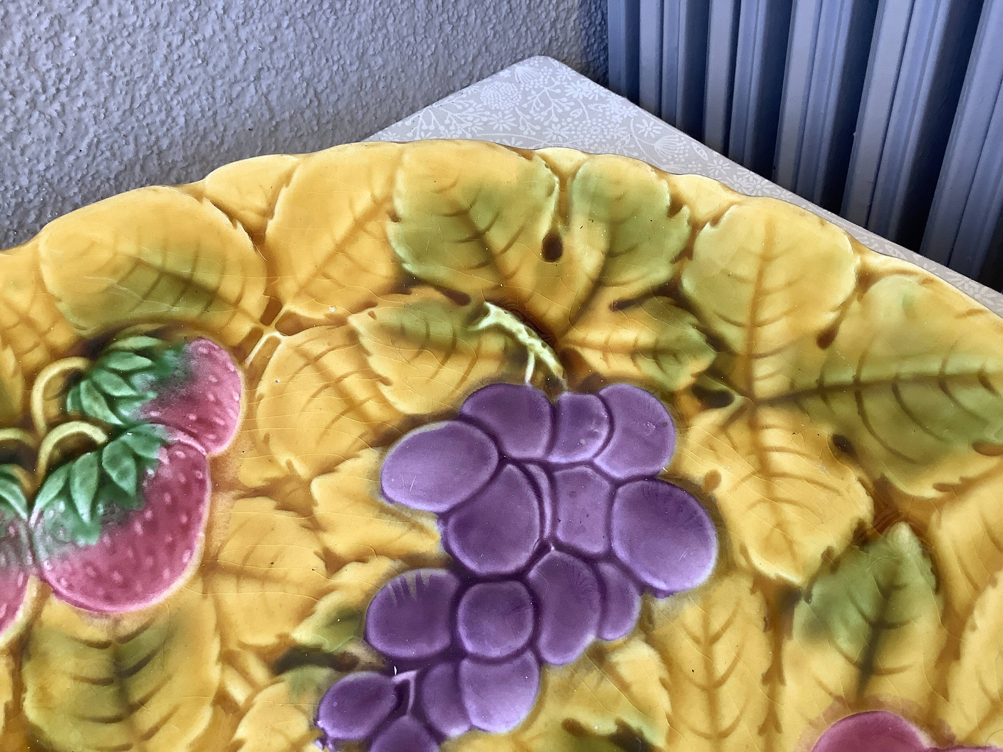 Sarreguemines barbotine serving plate