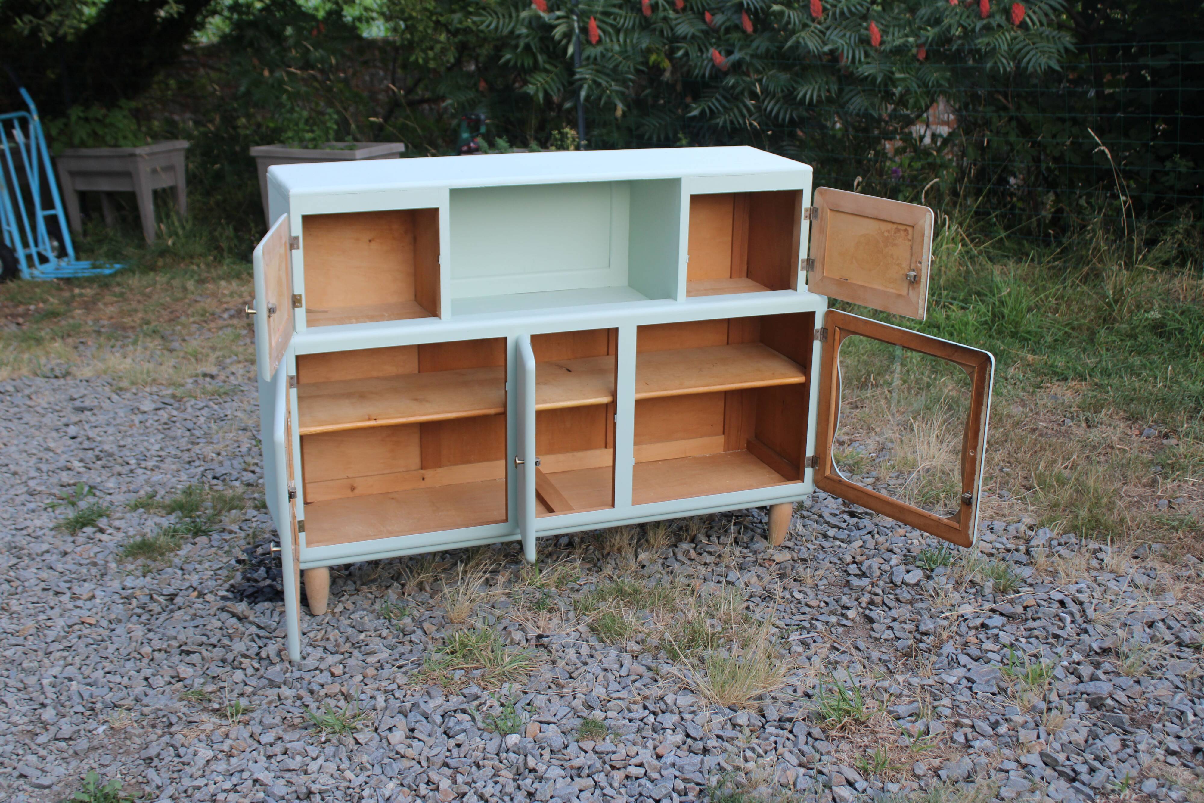 Renovated vintage buffet – Celadon Green Libéron