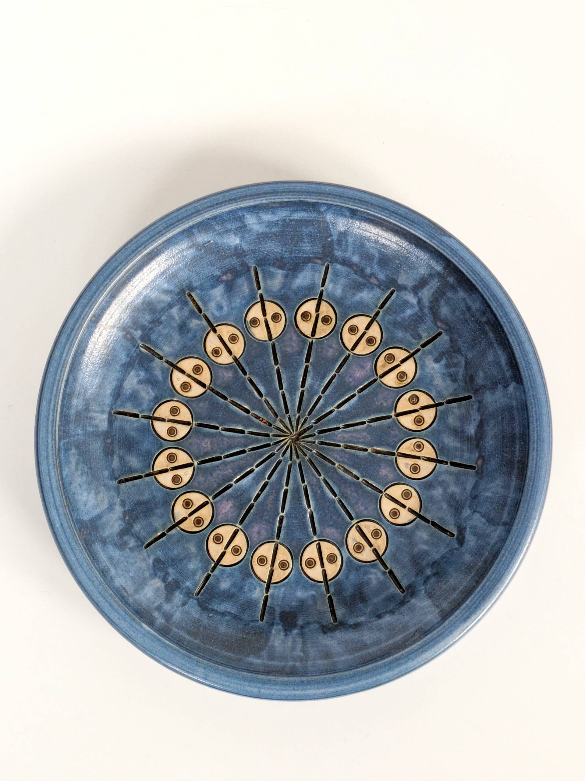 Mid-century ceramic plate signed Heinz Theo Dietz, Germany.